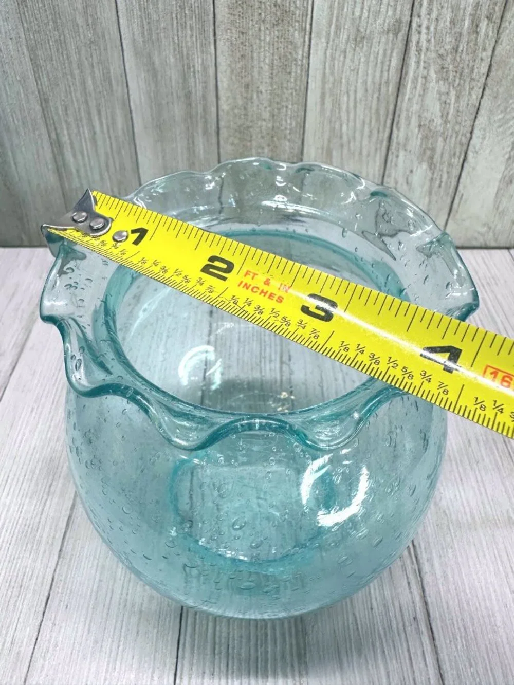 Vtg Light Blue Bubble Glass Vase with Ruffled Lip 5